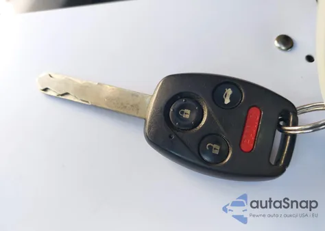 2007 Honda Civic Hybrid z USA, uszkodzony, nr VIN JHMFA36217S016867